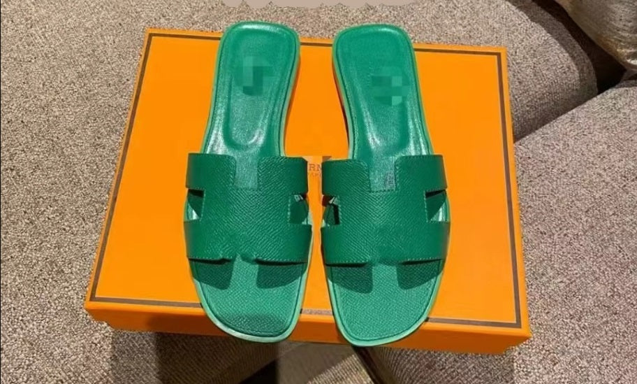 Valenzora | Elegant and comfortable slipper sandals for summer