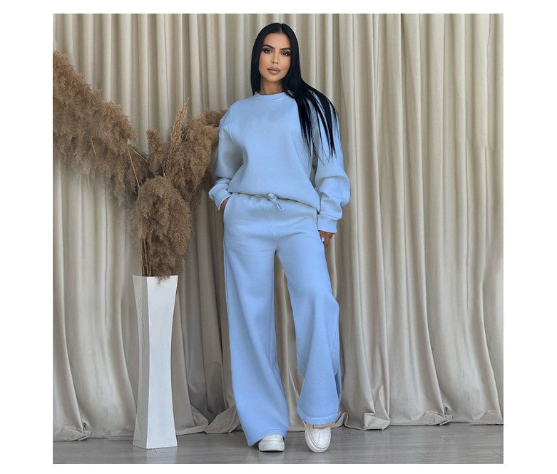 Women's sports fleece set with high-quality zipper and practical pockets, size S