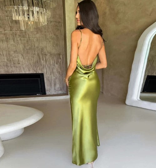 Valenzora | White satin maxi dress with spaghetti straps