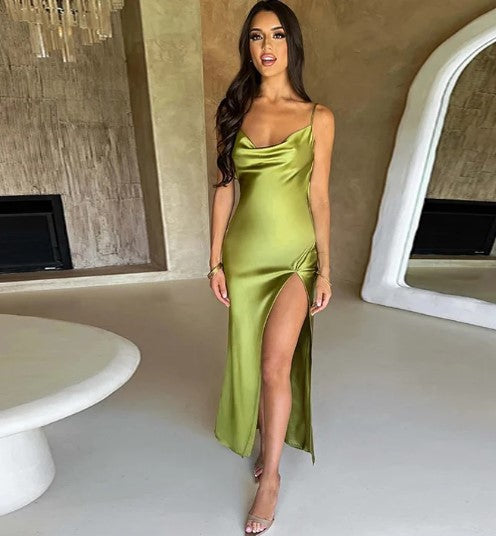 Valenzora | White satin maxi dress with spaghetti straps