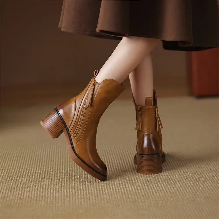 Valenzora | Leather ankle boots