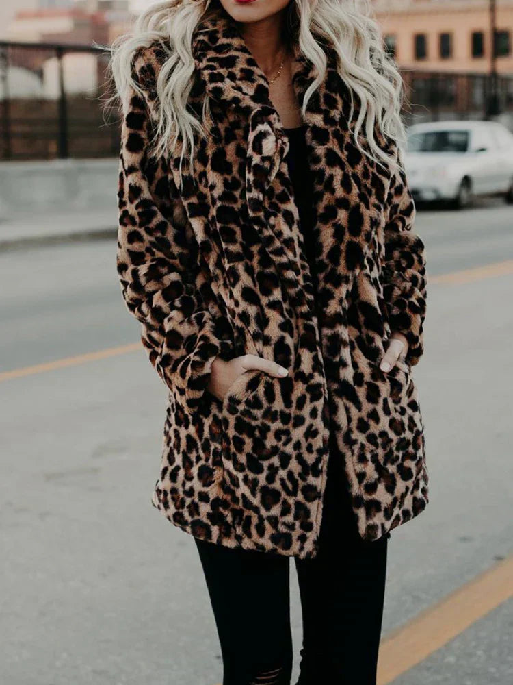 Valenzora - Leopard print coat