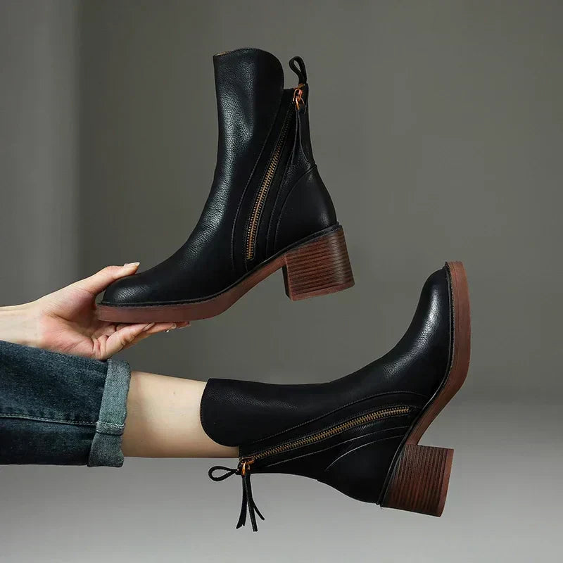 Valenzora | Leather ankle boots