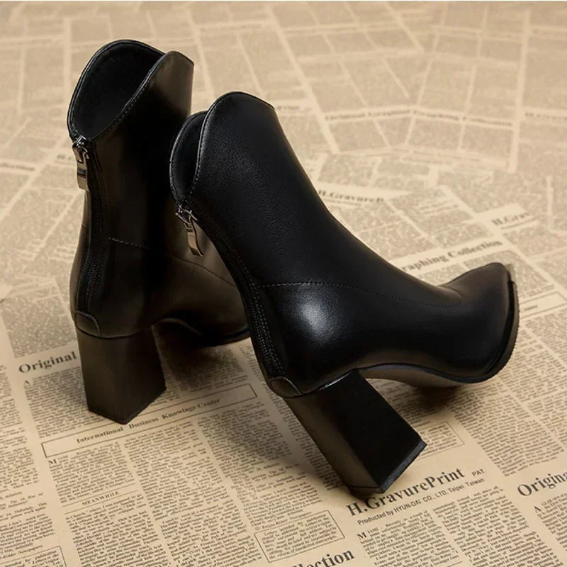 Valenzora | Elegant boots