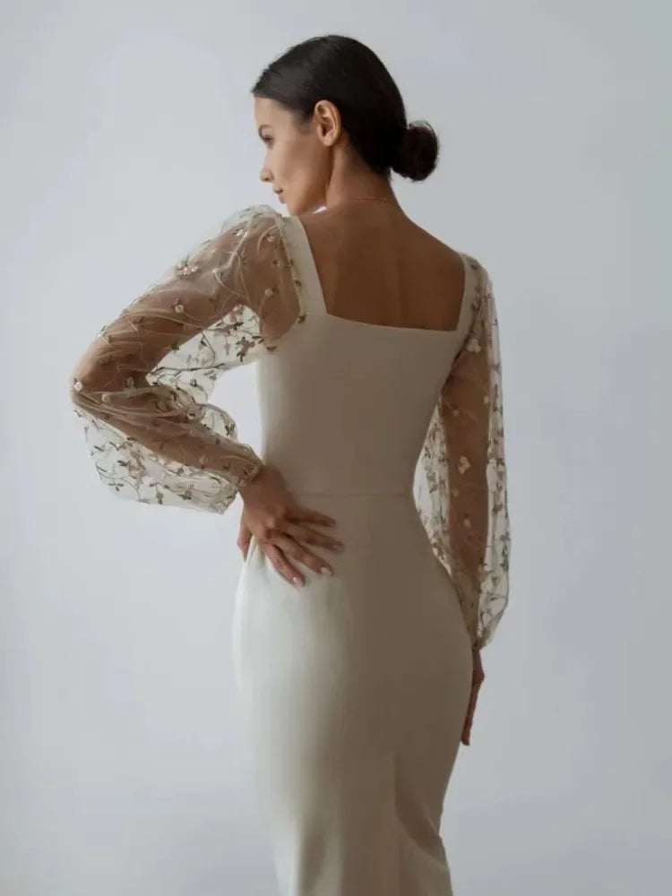 Valenzora | Evening and party dress with square neckline and long sleeves