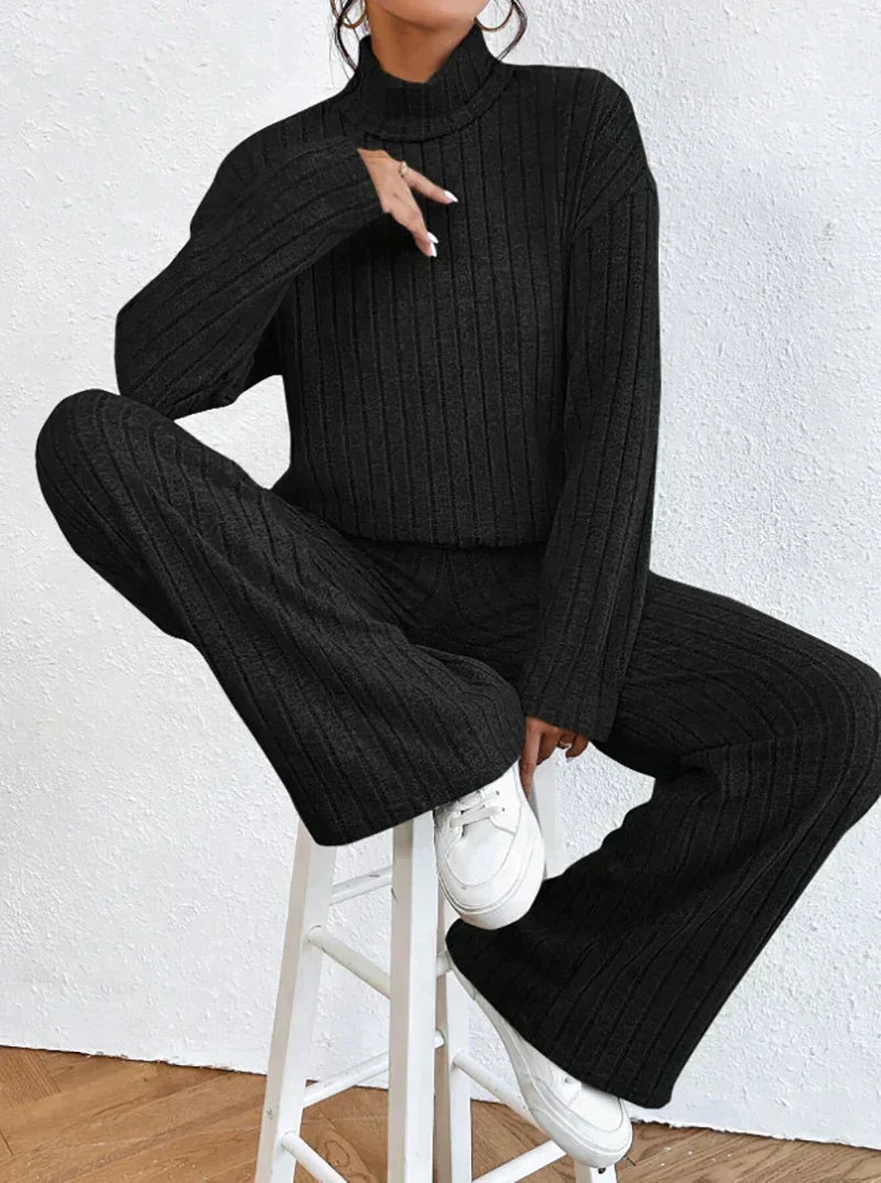 Darlene™ - Knit trousers and roll-neck sweater for women