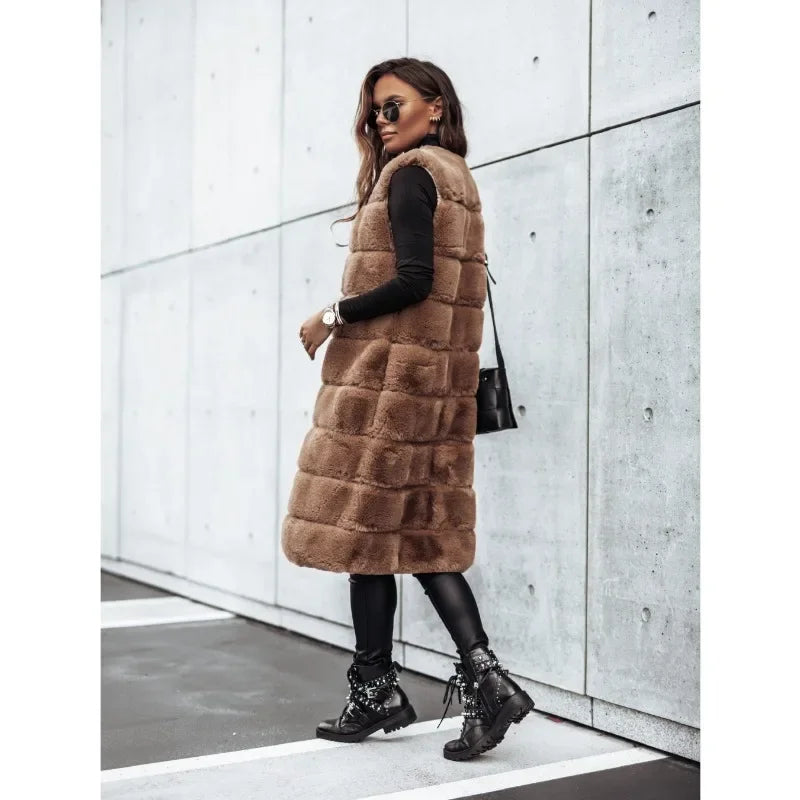 Valenzora | Stylish Women's Cozy Faux Fur Vest