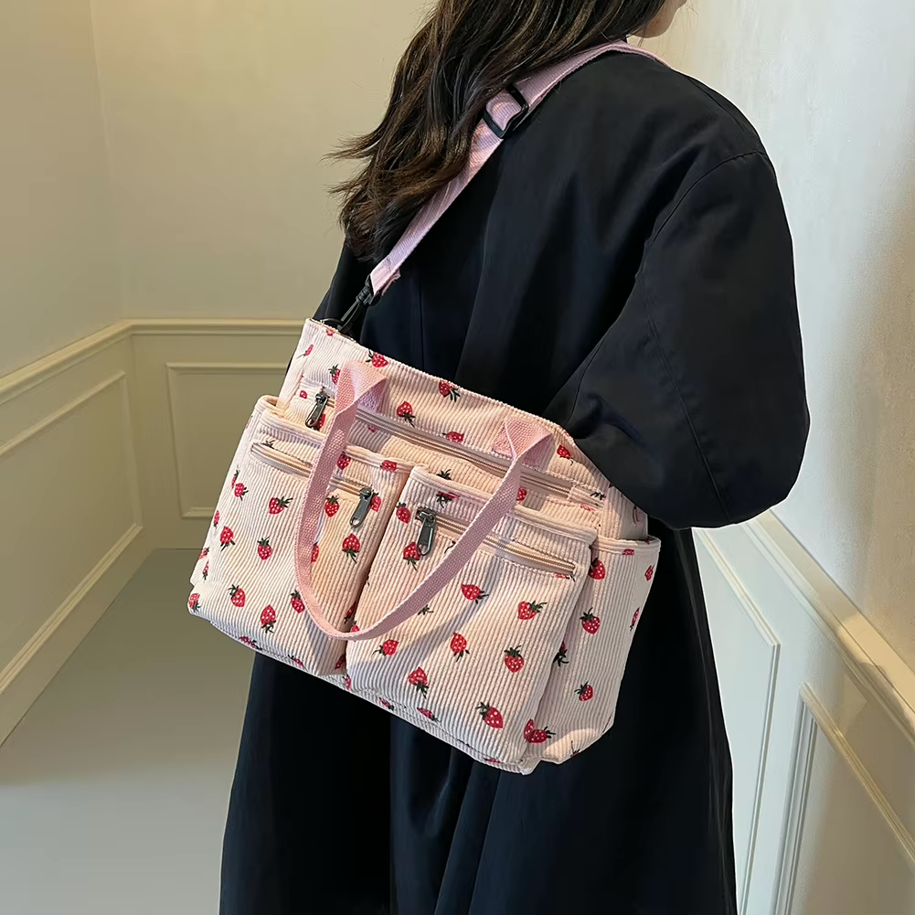 Valenzora | Erdbeer-Cordtasche