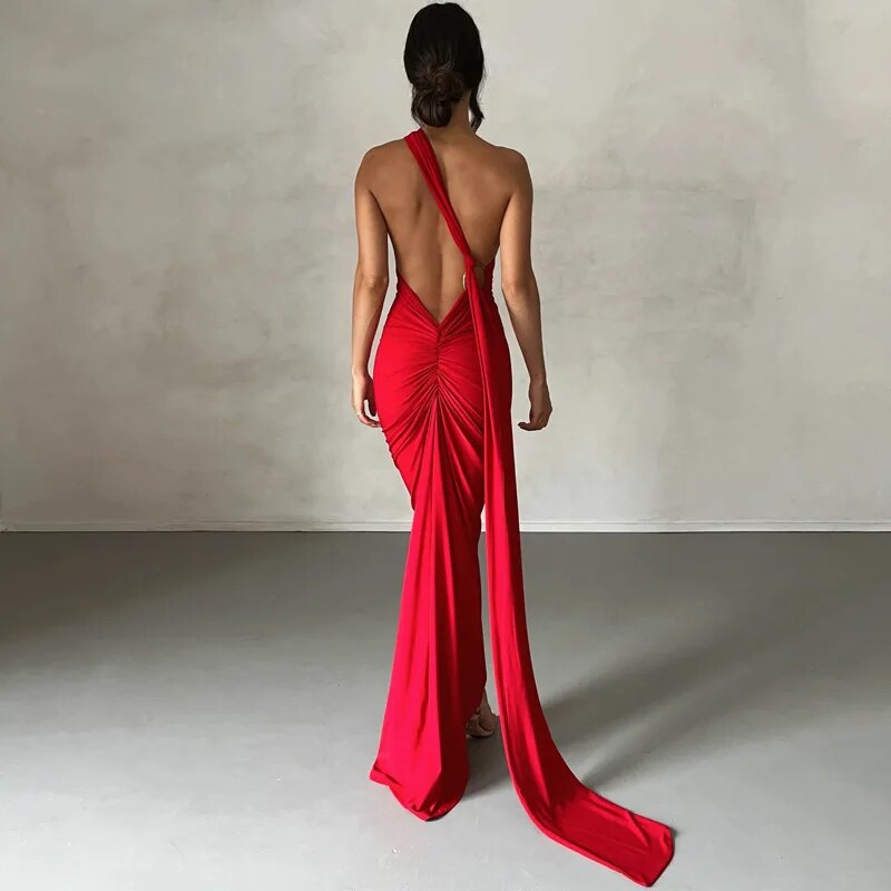 Valenzora | Elegant bodycon dress with a one-shoulder high back