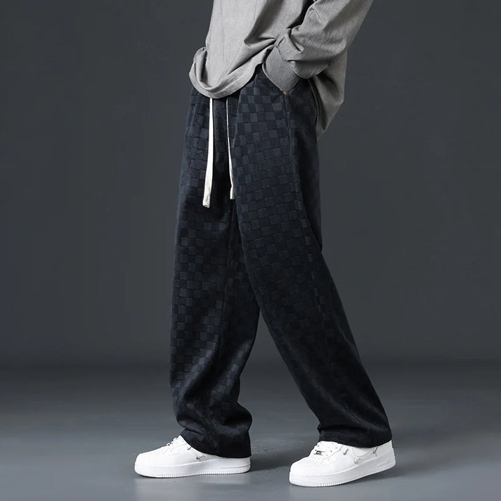 Valenzora | Stylish jogging pants with a checkered pattern