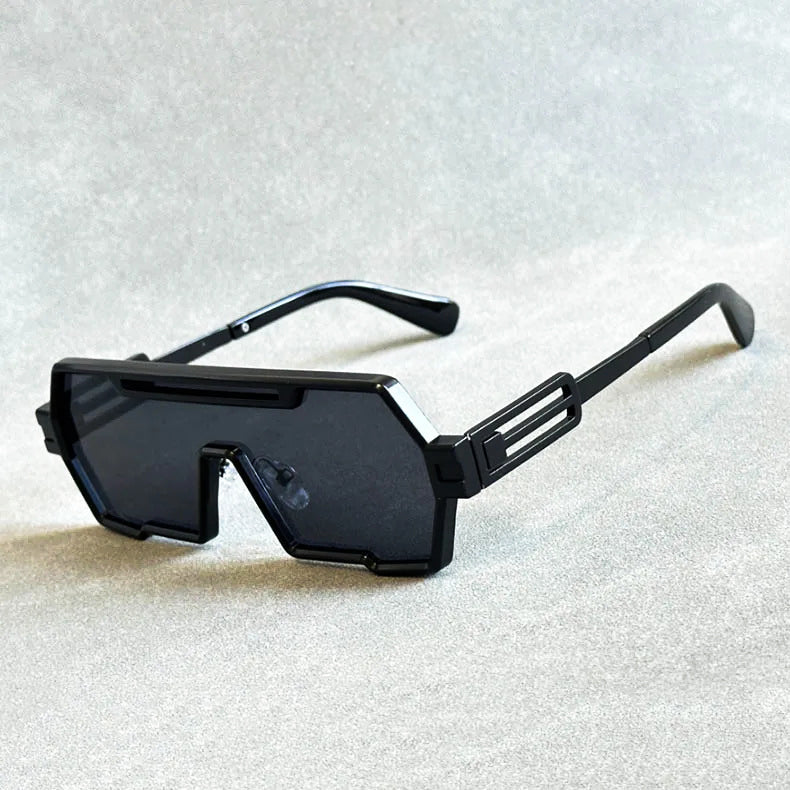 Valenzora | Cyberpunk Shield Sunglasses - Stylish & Futuristic