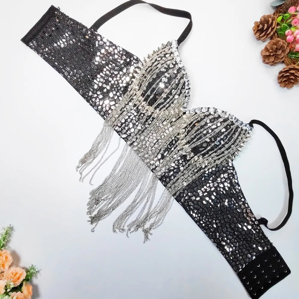 Valenzora | See me in a Krone crop top