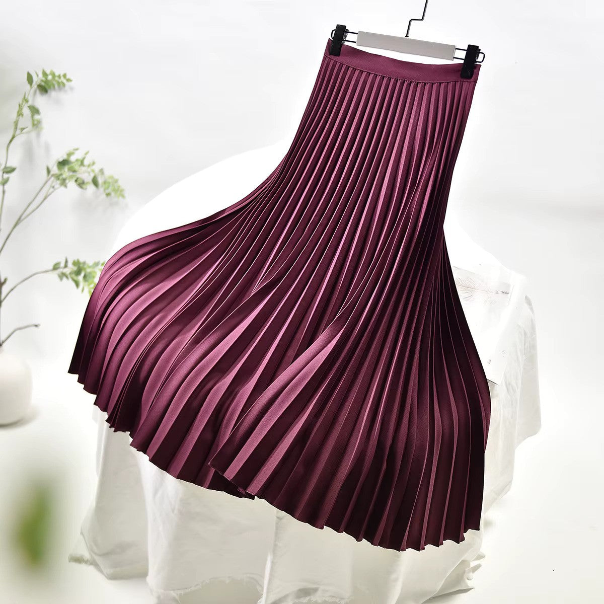 Valenzora | Satin Pleated Skirt High Waist