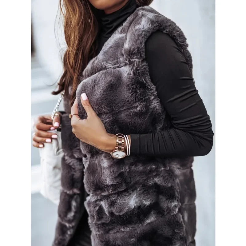 Valenzora | Stylish Women's Cozy Faux Fur Vest