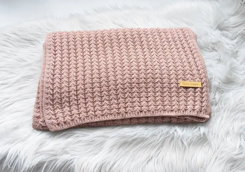 Valenzora | Cozy knitted wool scarf