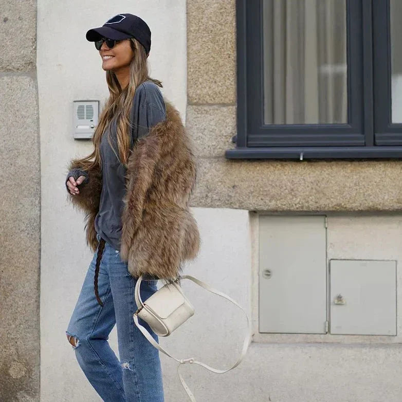 Valenzora - Women's Fashion Plush Faux Fur Jacket