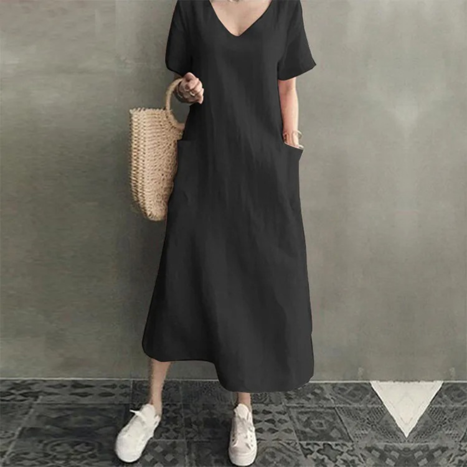 Valenzora | Slim, comfortable linen dress with V-neck