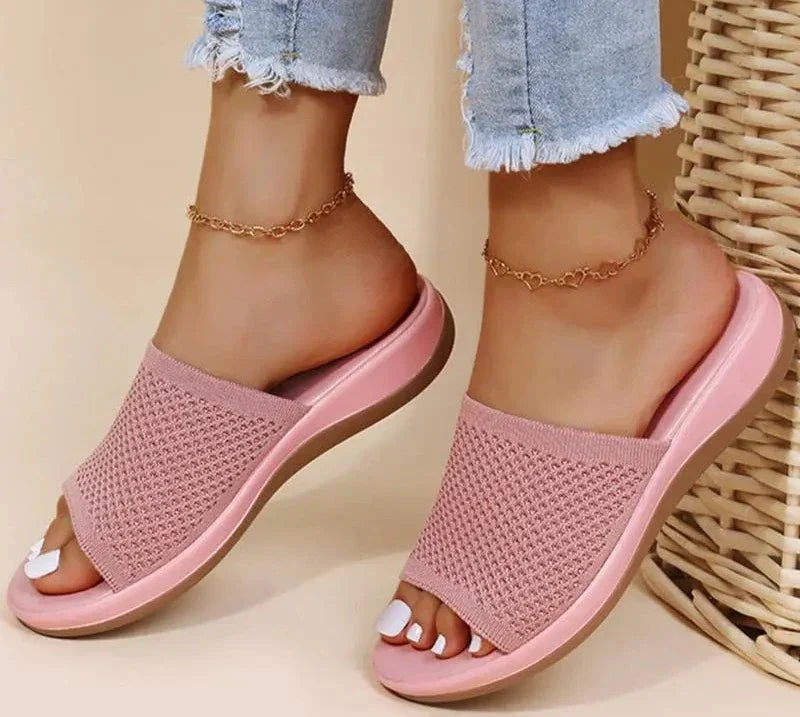 Valenzora - Flat sandals for indoor and outdoor use