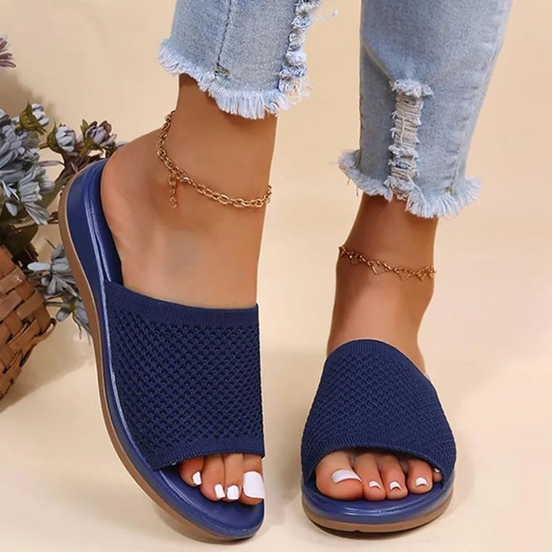 Valenzora - Flat sandals for indoor and outdoor use
