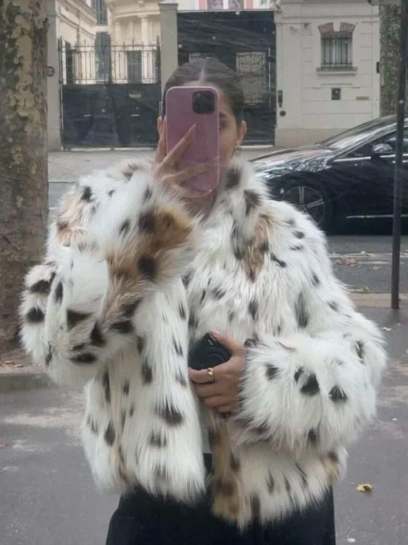 Valenzora | Leopard print fur jacket