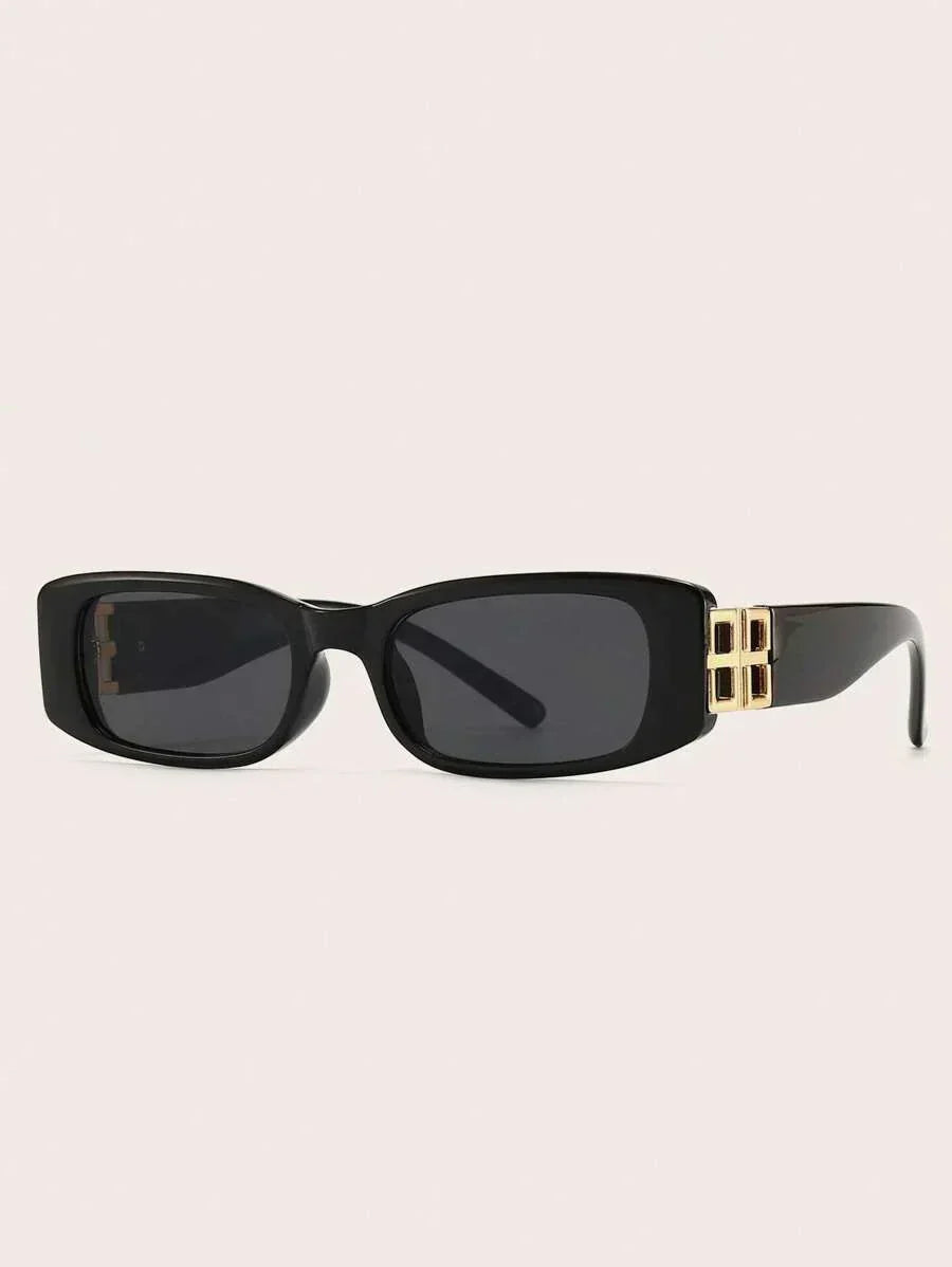 Valenzora - Black Sunglasses for Women | Vintage Retro Sunglasses