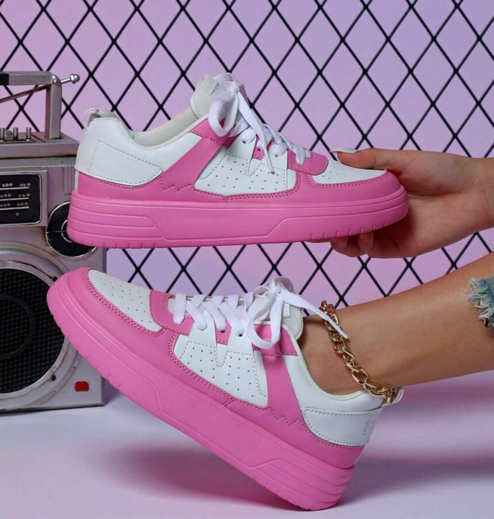 Valenzora | Colorful lace-up shoes for women