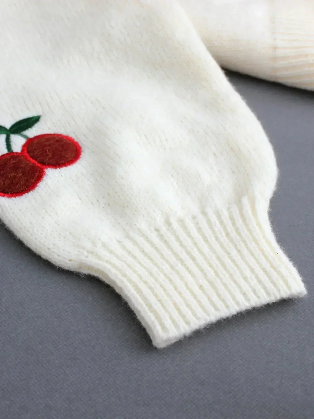Valenzora | Kirschrot Weiß Dicke Strickjacke Damenjacke
