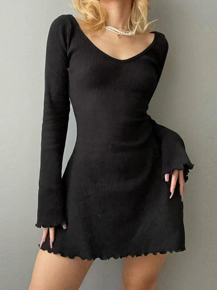 The knitted summer dress