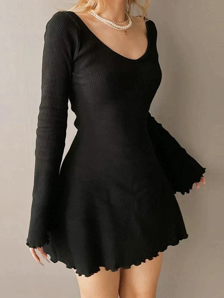 The knitted summer dress