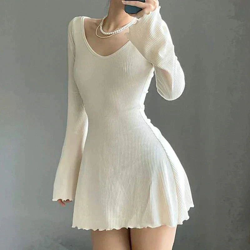 The knitted summer dress