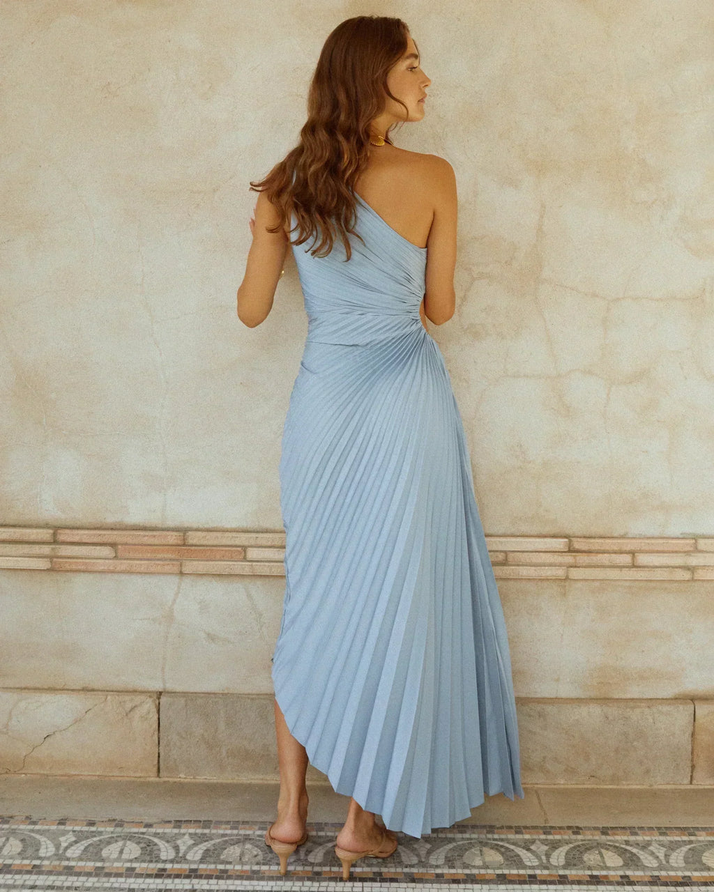Valenzora | One Shoulder Pleated Midi Dress