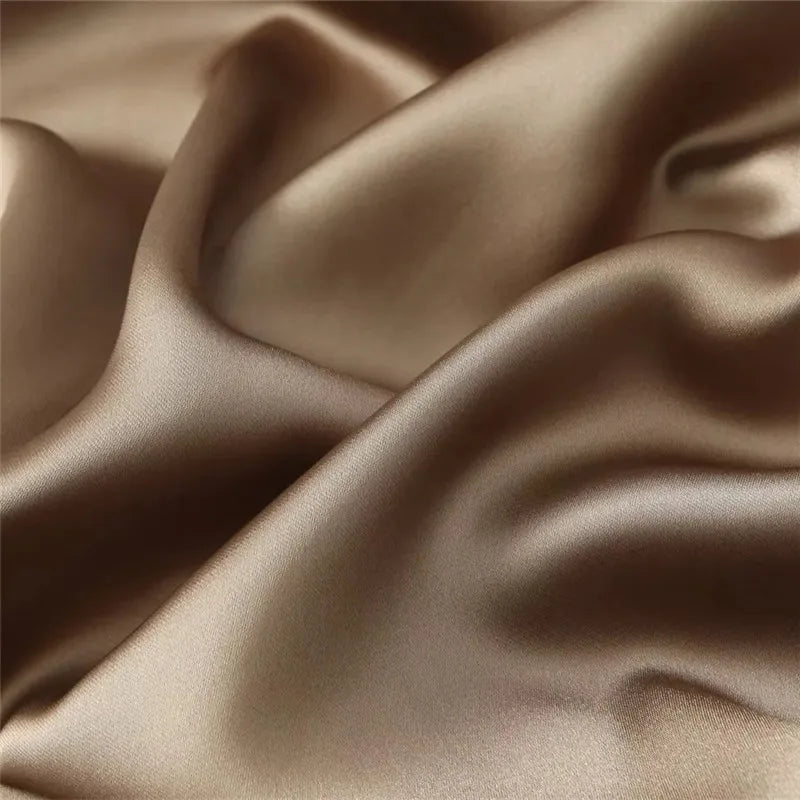 Valenzora | Elegant satin midi dress