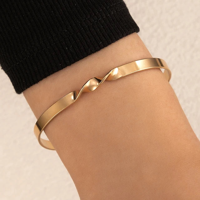 Valenzora | Gold colored mix & match bracelet