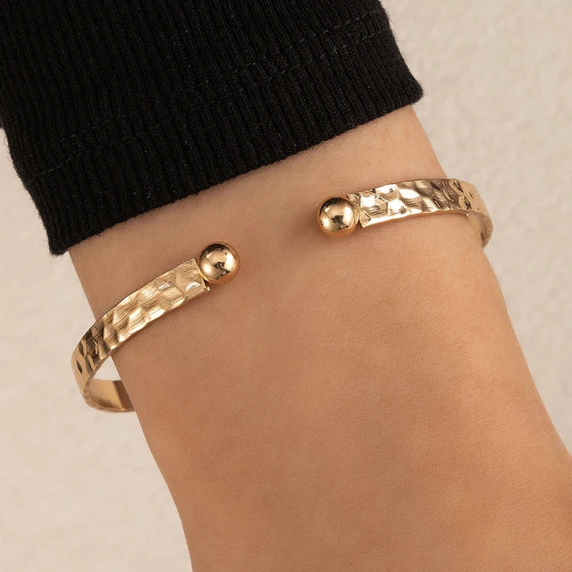 Valenzora | Gold colored mix & match bracelet