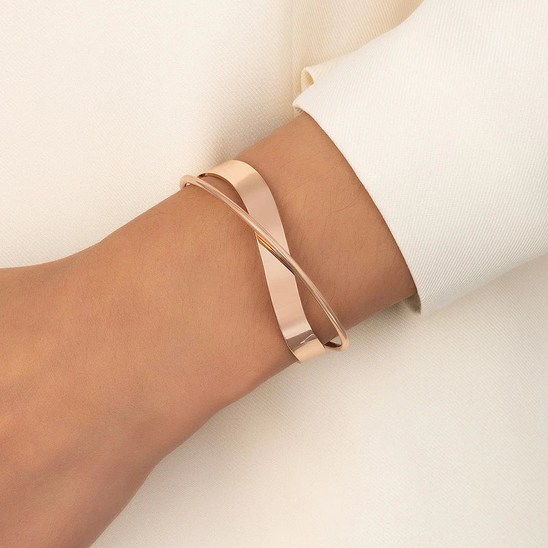 Valenzora | Gold colored mix & match bracelet