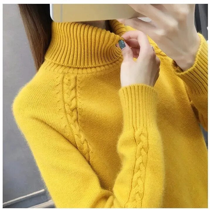 Valenzora – Elegant roll-neck sweater for women