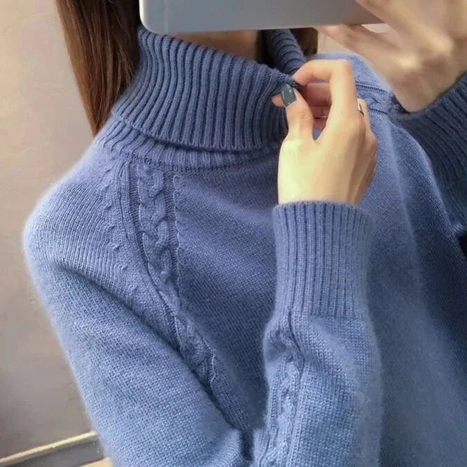 Valenzora – Elegant roll-neck sweater for women
