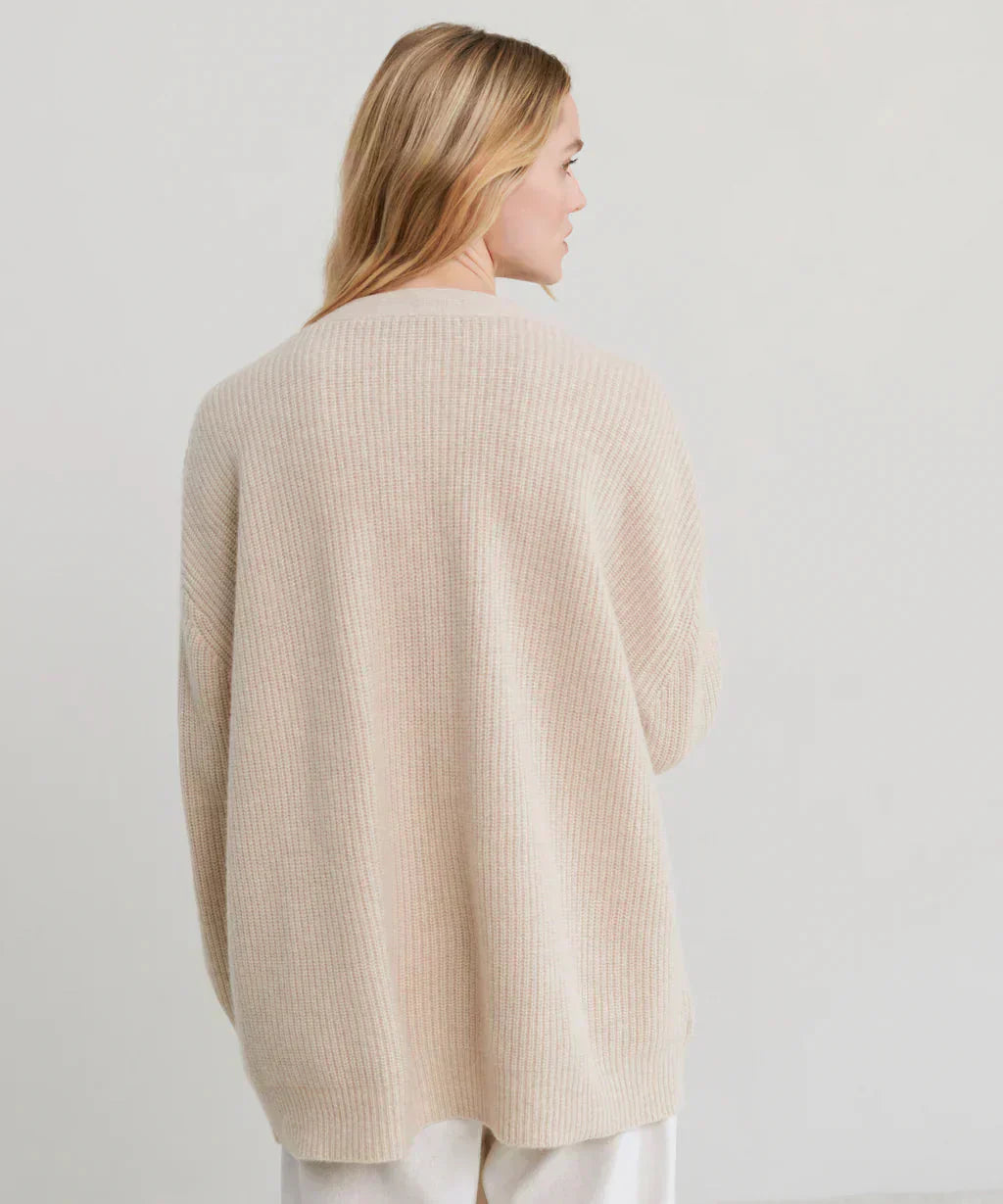 Valenzora | Übergroße Damen-Kaschmir-Strickjacke mit V-Ausschnitt und Knöpfen