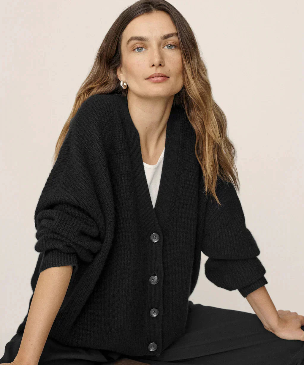 Valenzora | Übergroße Damen-Kaschmir-Strickjacke mit V-Ausschnitt und Knöpfen