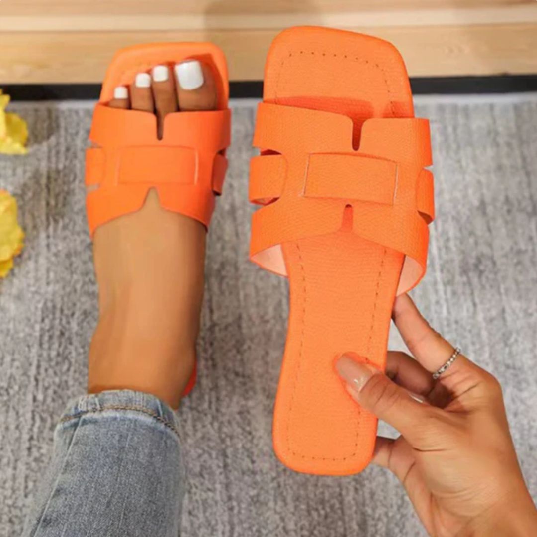 Valenzora | Stylish and versatile sandals for summer