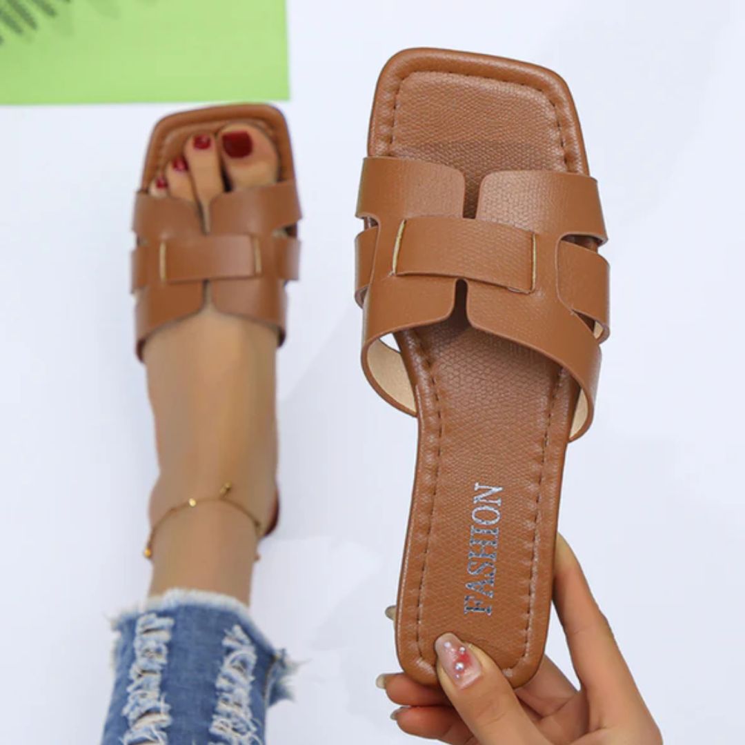 Valenzora | Stylish and versatile sandals for summer