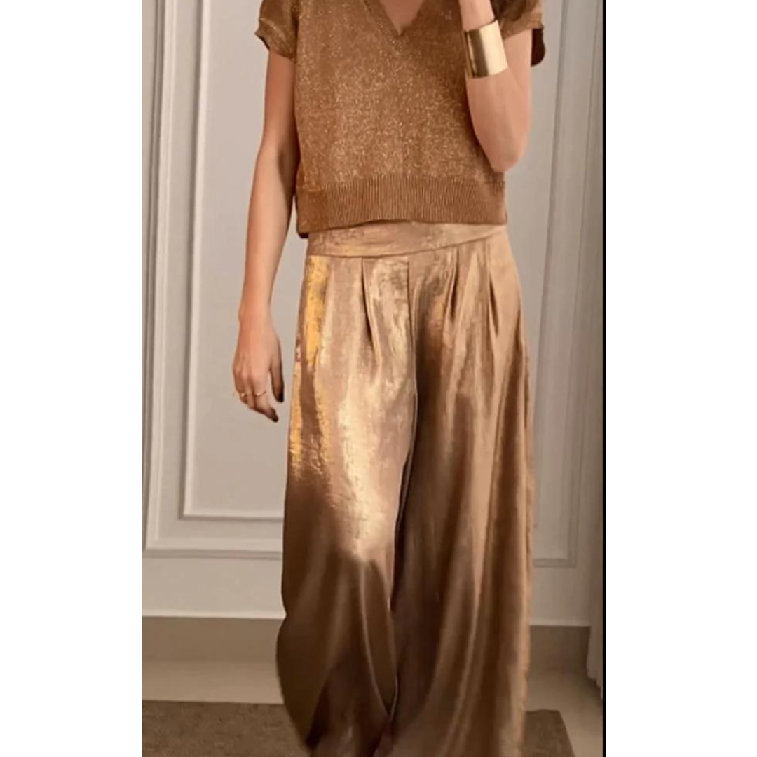 Valenzora | Elegant set consisting of top and trousers