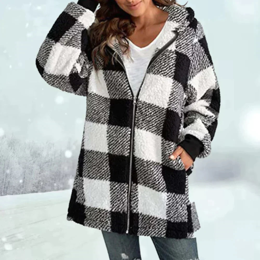 Valenzora | Checkered winter jacket for a timeless look