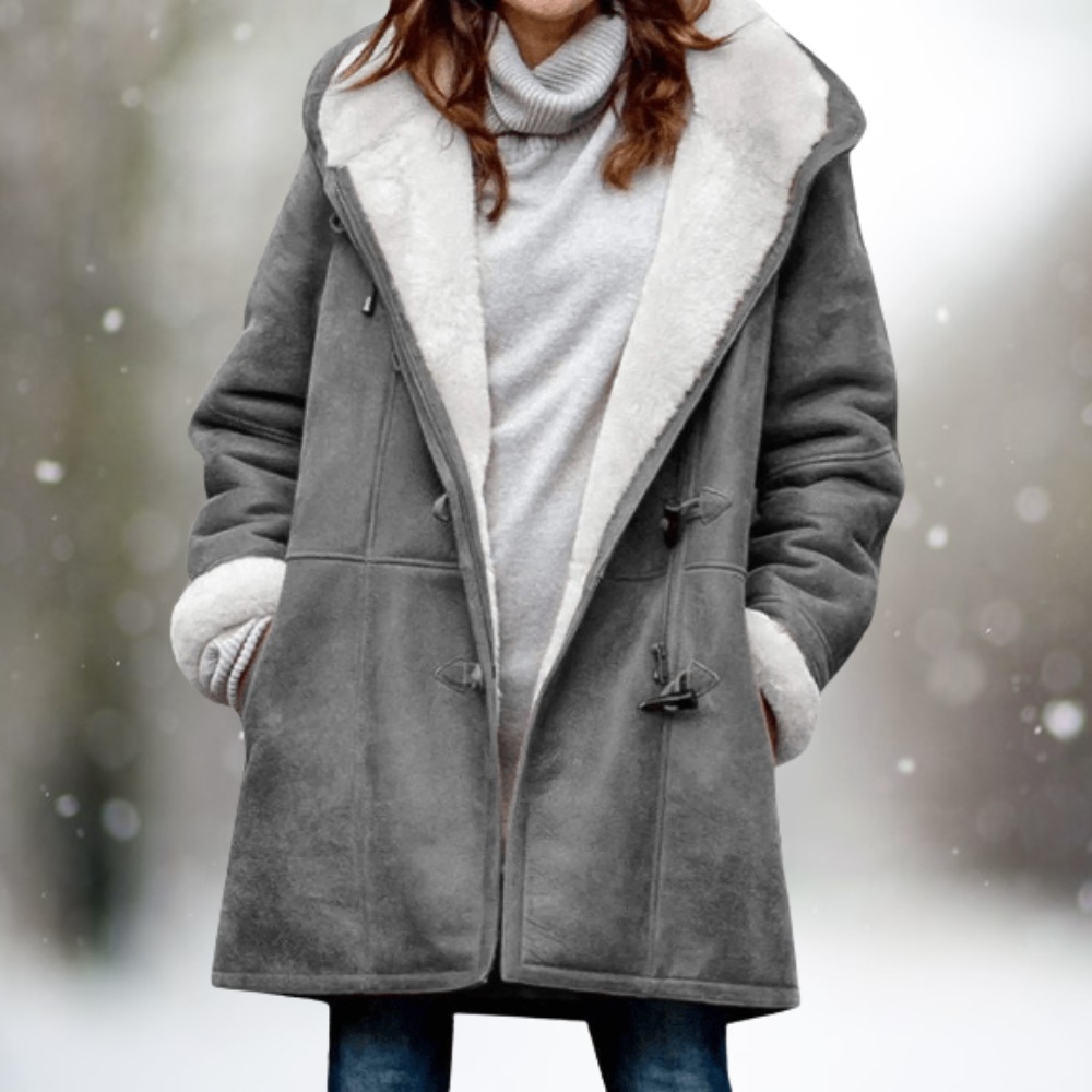 Fashionable and warm jacket with hood