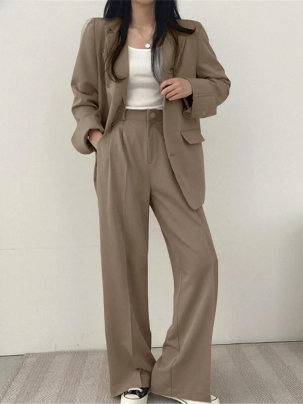 Valenzora | Women's trouser suit