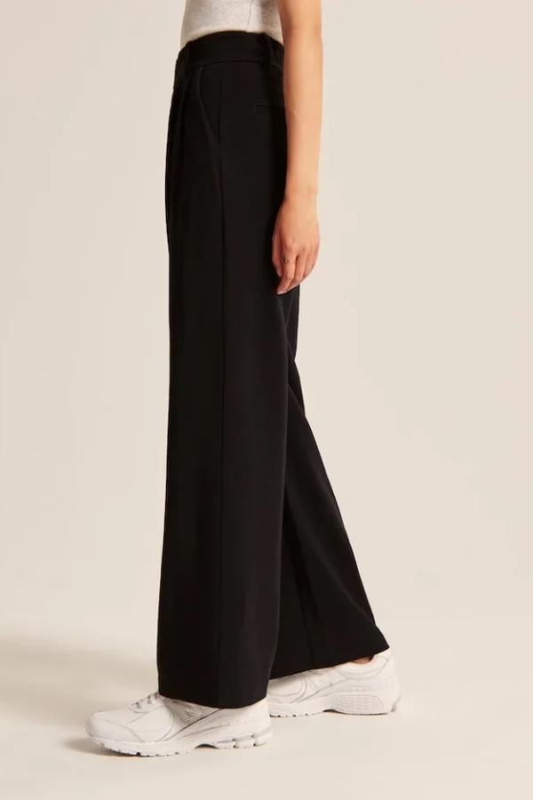 Weite Hosen | Vielseitige Eleganz