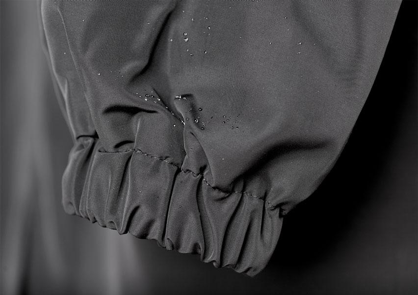 Valenzora | Regenjacke für modebewusste Frauen