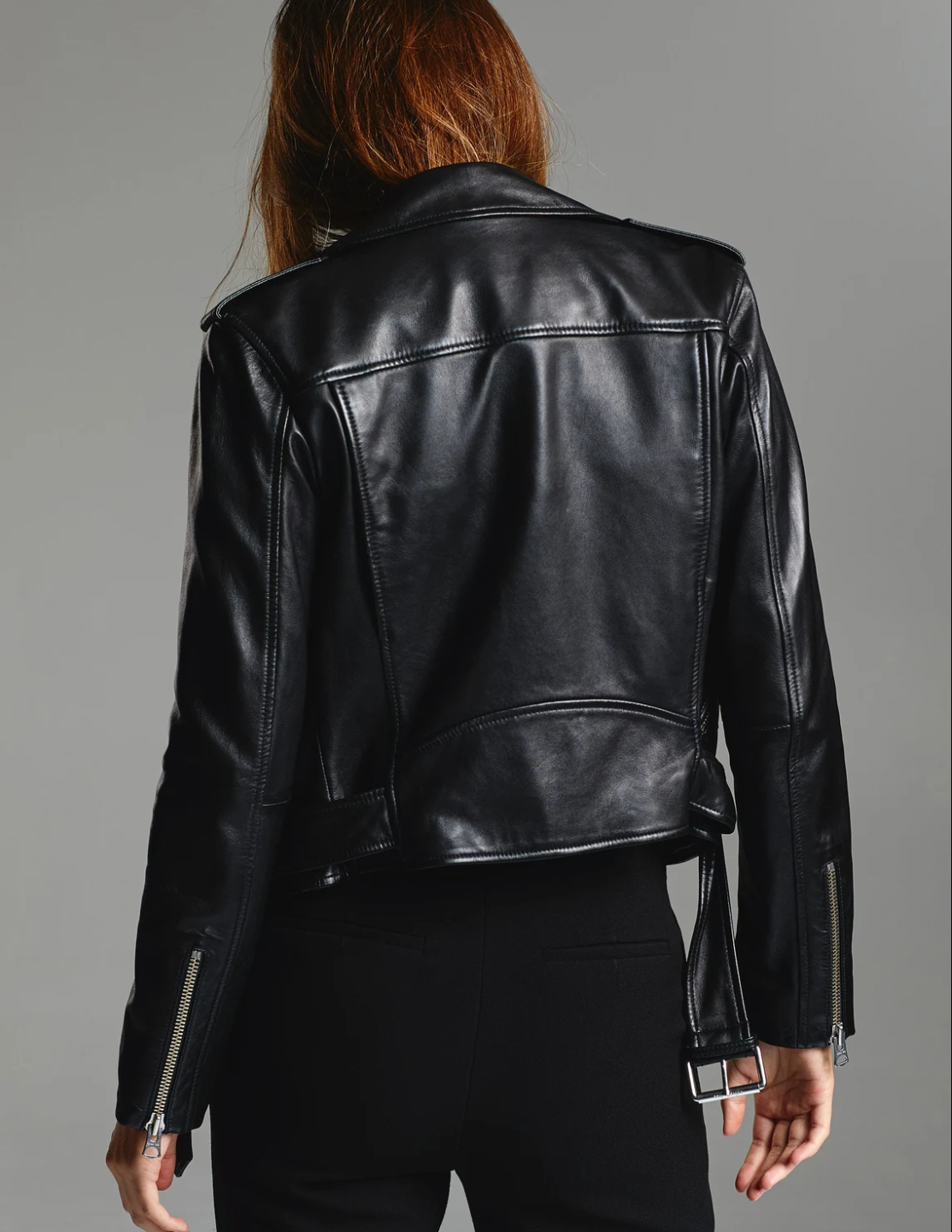 Valenzora | Stylish leather jacket for women
