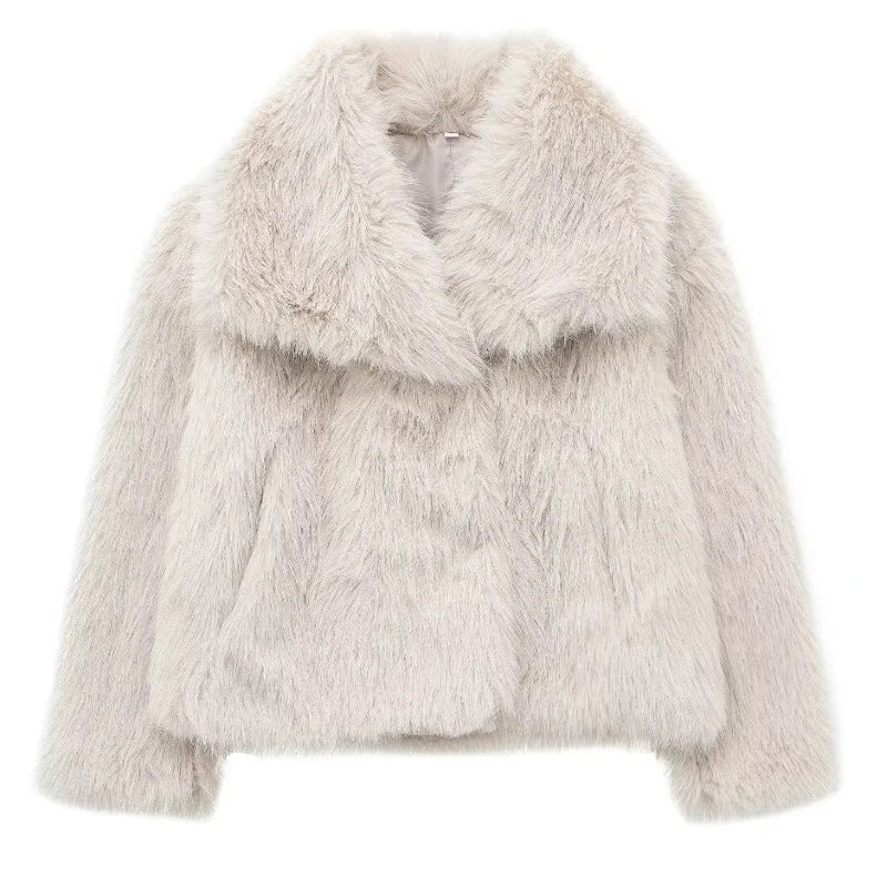 Valenzora | Warm fur jacket for women in a stylish design