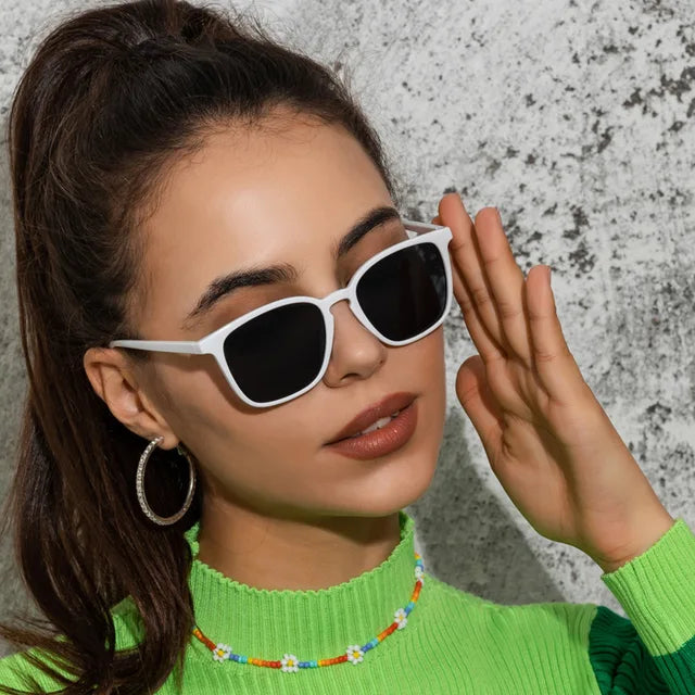 Valenzora | Vintage Square Women's Sunglasses